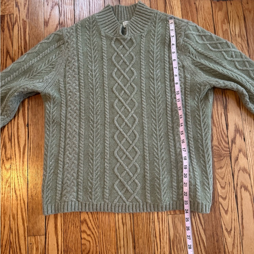 L.l. bean Green Cable Knit Sweater - Picture 5 of 6